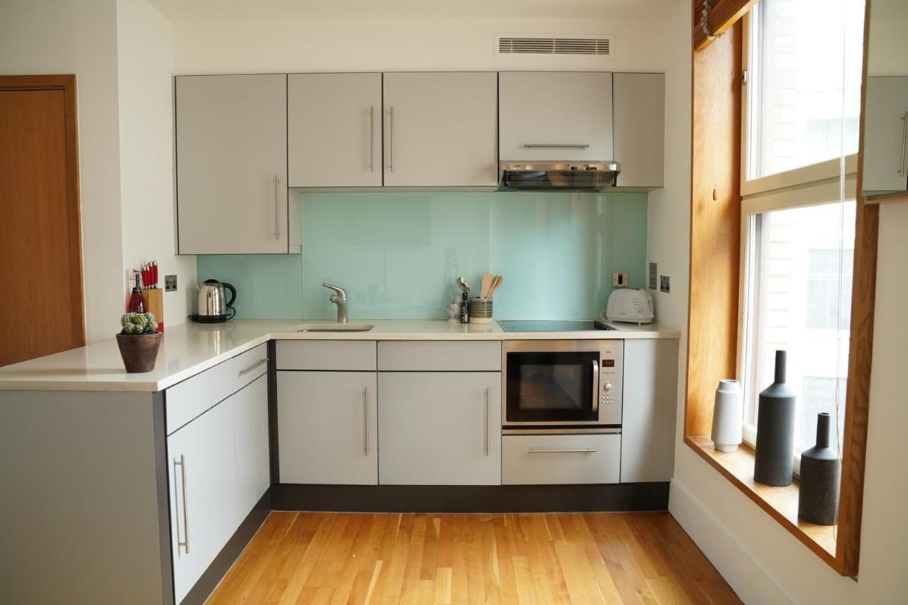 Piccadilly Circus Luxury Studio Apartment London Bagian luar foto